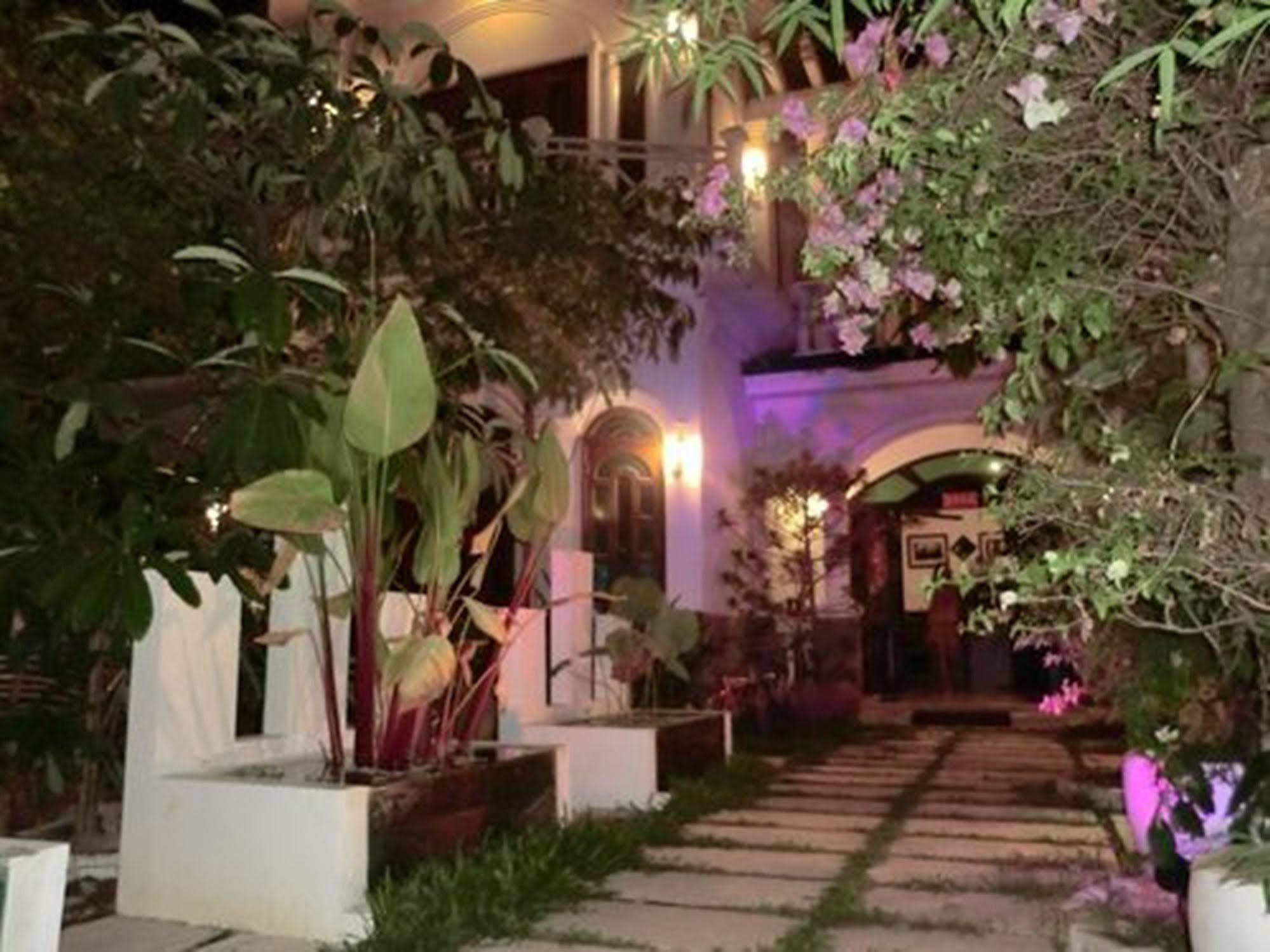 Eocambo Villa Siem Reap Esterno foto