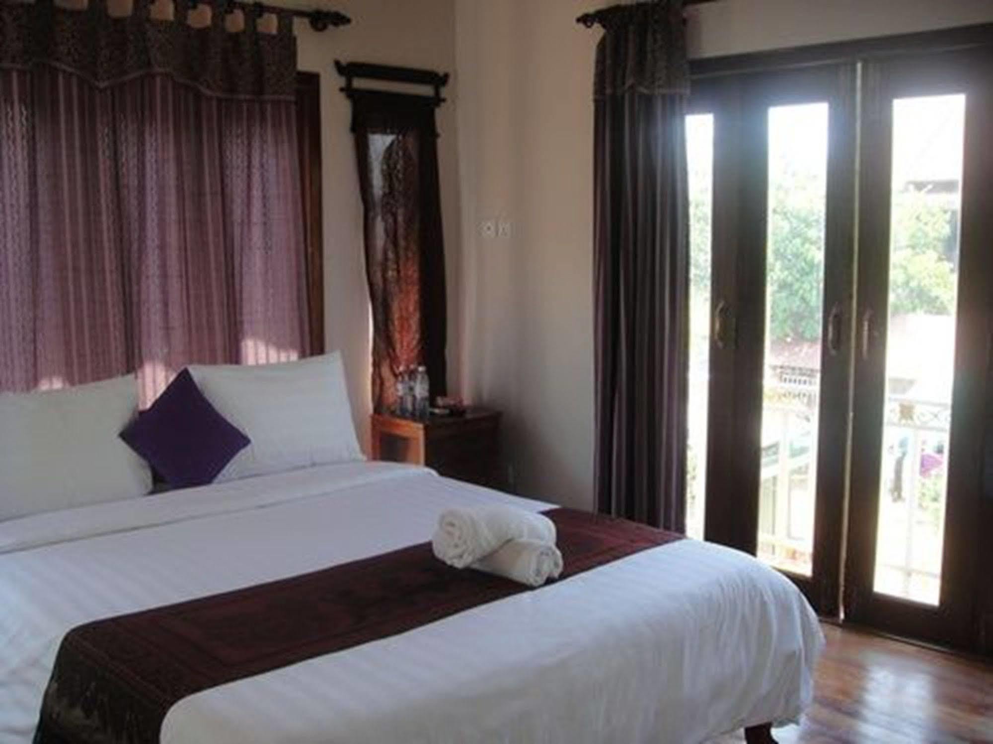 Eocambo Villa Siem Reap Esterno foto
